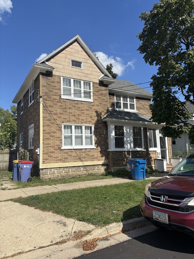 Primary Photo - 649 Sibley St NW