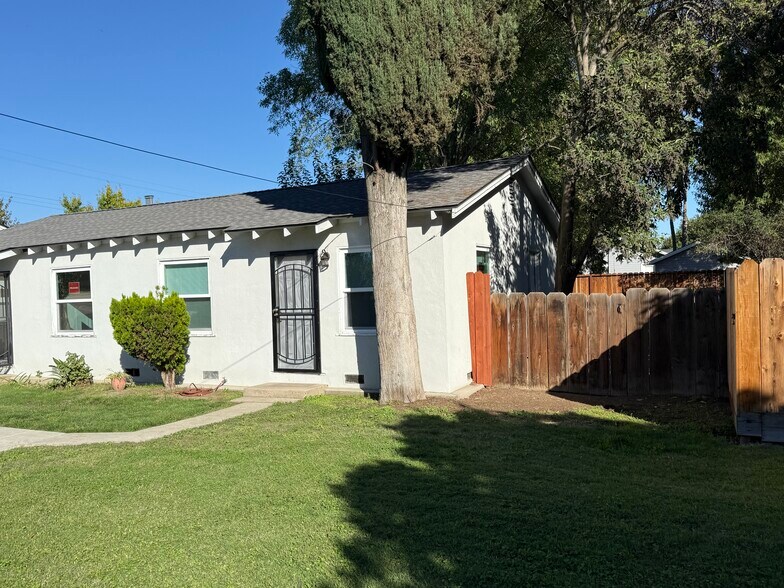 Building Photo - 1812 Clayton Ave