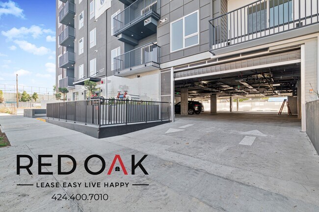 Building Photo - 1037 Dewey Ave