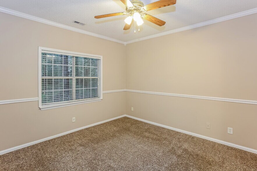 Building Photo - 13409 Baker Mills Rd