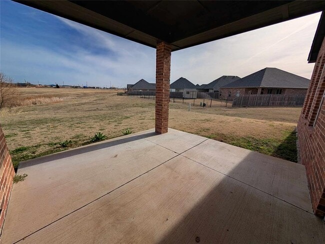 Building Photo - 205 SW 166th St