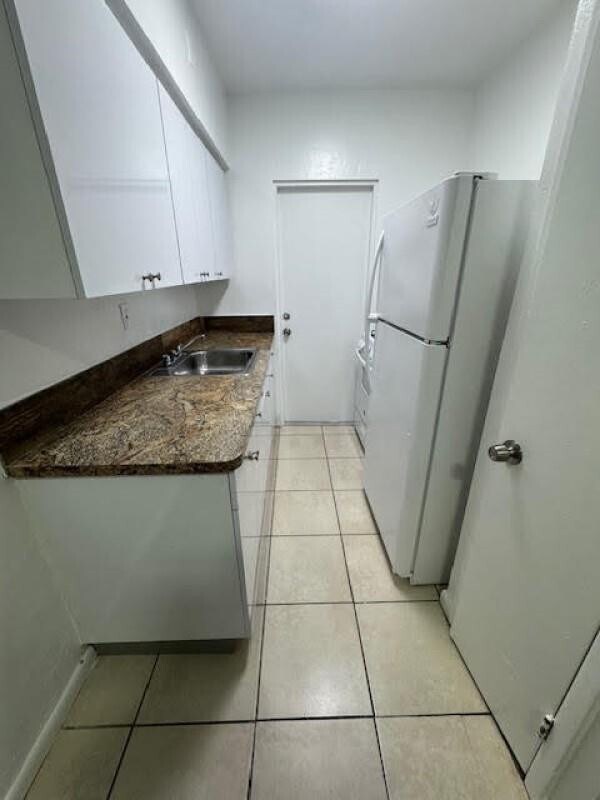 Building Photo - 7720 Abbott Ave