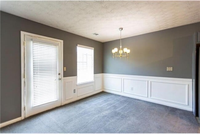 Building Photo - 2829 Vining Ridge Terrace