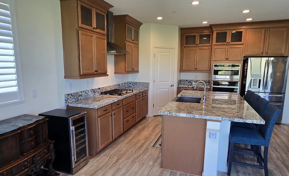 Building Photo - 665 Appaloosa Wy