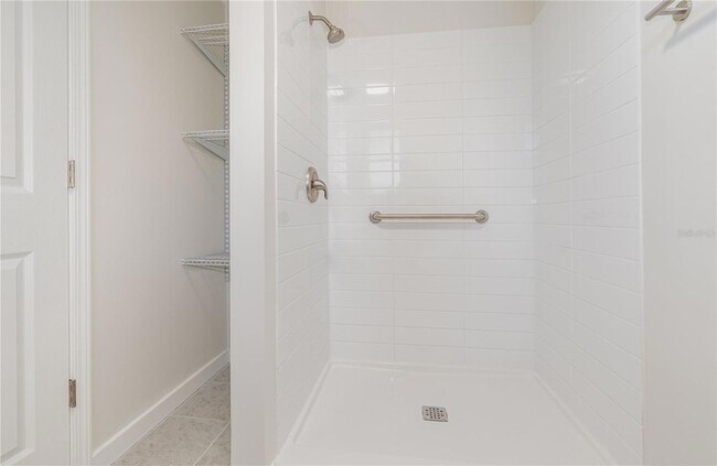 Building Photo - 1401 E Alfred St