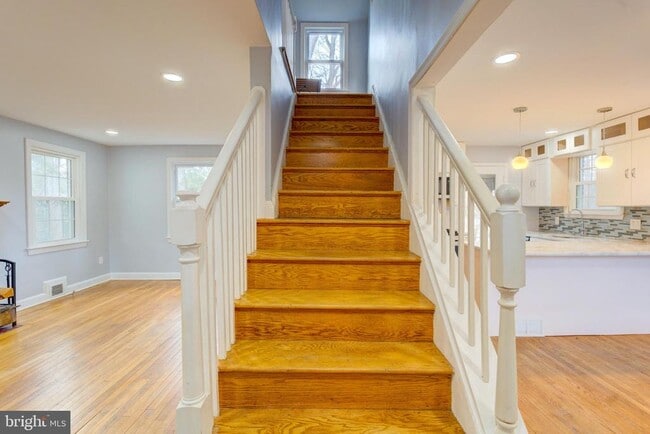 Building Photo - 6916 New Hampshire Ave