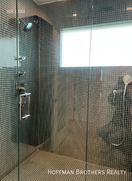 Building Photo - 9100 Whitworth Dr