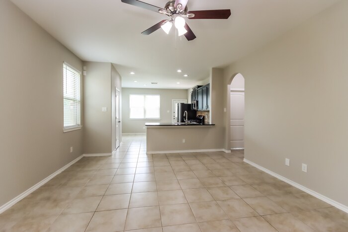 Building Photo - 9026 Sweet Blue Jasmine Ln