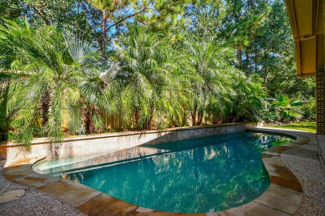 Building Photo - 23335 Robinson Pond Dr