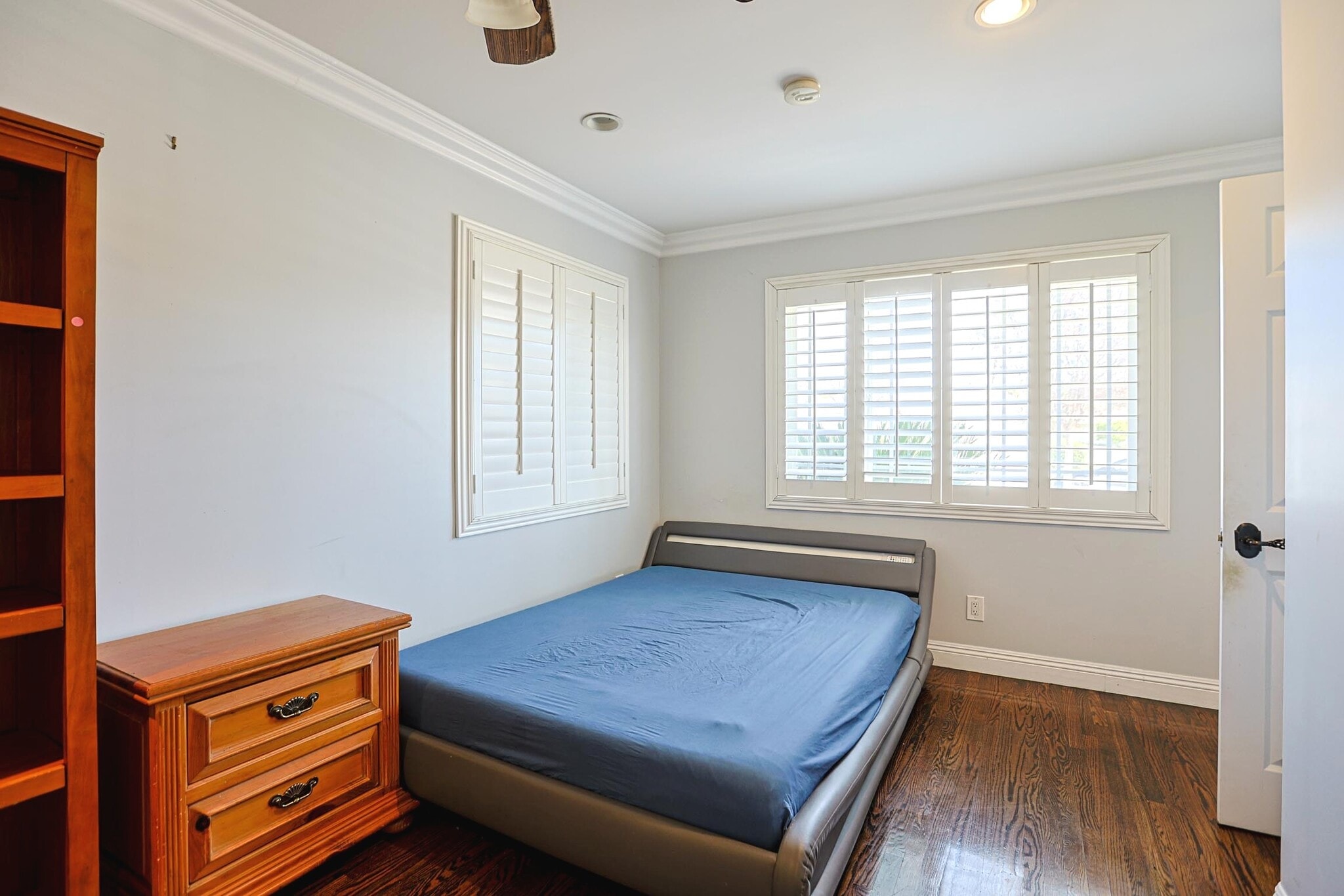 3rd Bedroom - 313 E 11th St