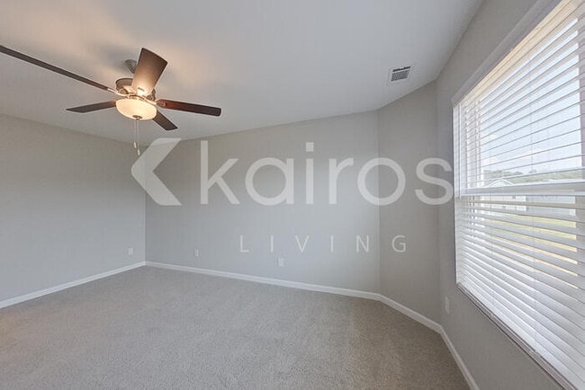 Building Photo - 877 Silent Barge Cv