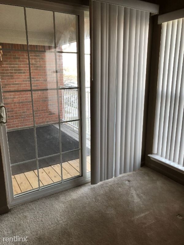 Building Photo - 52165 Naugatuck Dr