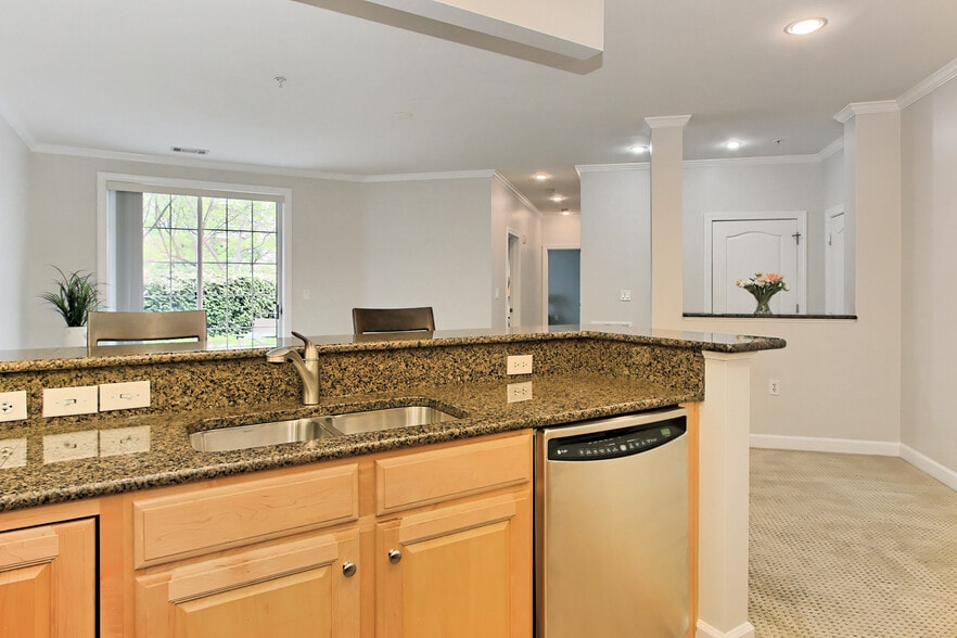 Building Photo - 400 Cameron Station Blvd