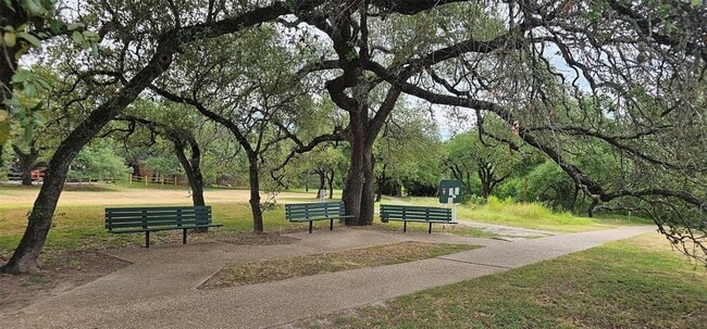 Building Photo - 11604 Norwegian Wood Dr