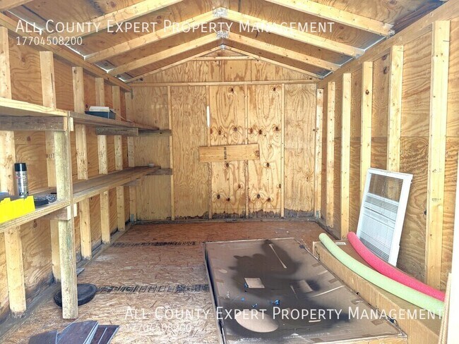 Building Photo - 3505 Continental Dr
