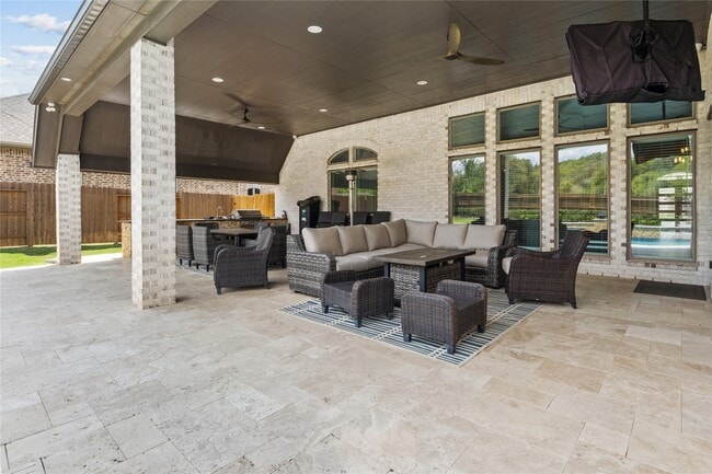 Building Photo - 5435 Farm Hill Way