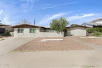 Building Photo - 4871 Los Reales Dr