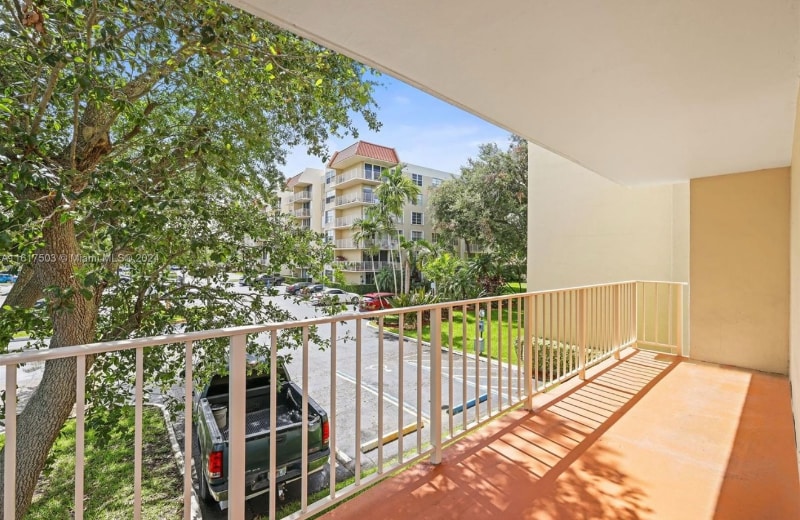 Building Photo - 13100 SW 92nd Ave