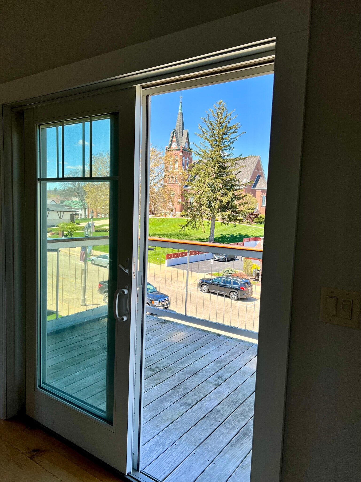 Building Photo - 19 5th Ave