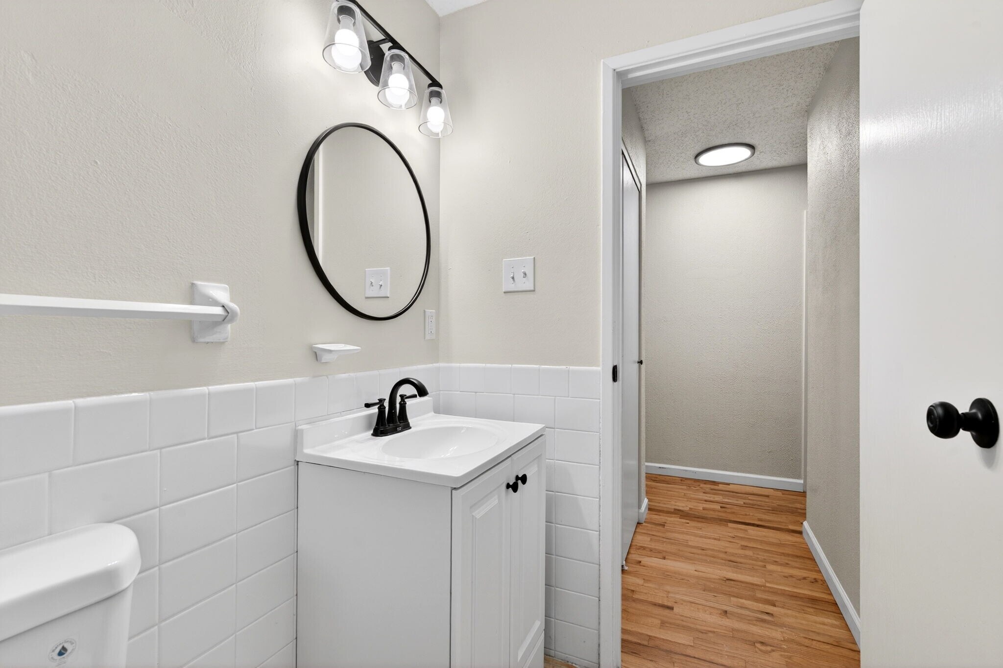 Bathroom - 2246 Bensonhurst Dr