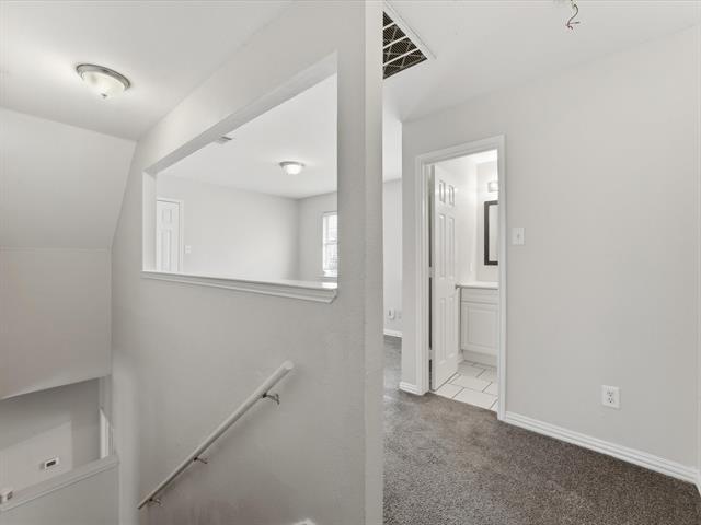 Building Photo - 464 Bass Rd