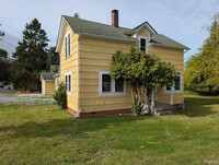 Building Photo - 516 Maple Ave