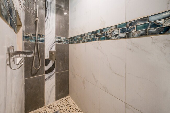 Building Photo - 3203 Golden Willow Dr