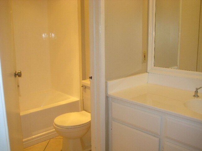 Interior Photo - The Crescent @ Memory Park Apts