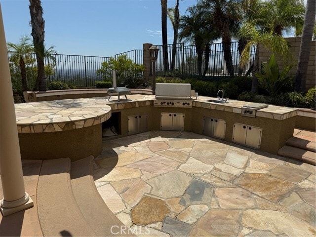 Building Photo - 2540 N San Miguel Dr
