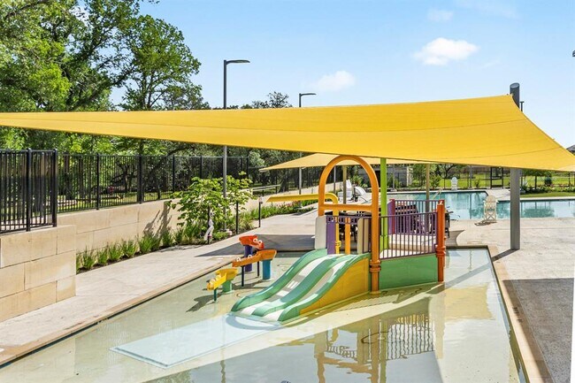 Building Photo - 121 Morrison Dr