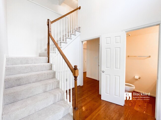 Building Photo - 15412 Overlea Ct