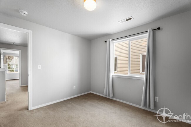 Building Photo - Fully Updated 4 Bedroom Single Family Home...