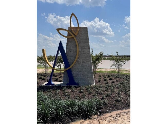 Building Photo - 26703 Willow Ln