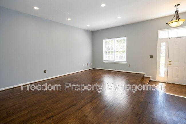 Building Photo - 17286 Wexford Loop