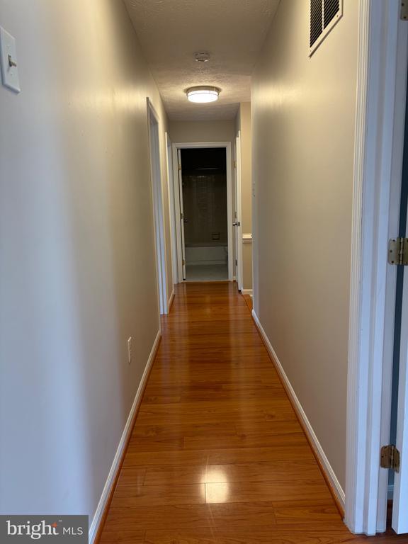 Building Photo - 2117 Cross Trails Rd