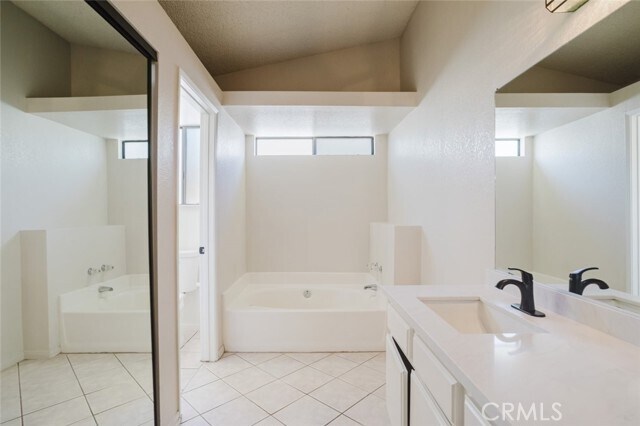 Building Photo - 4831 Cocina Ln