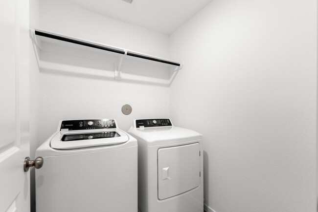 Building Photo - 16707 Rolling Pasture Ln