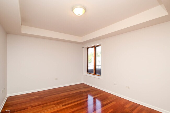 Building Photo - 3545 N Pulaski Rd