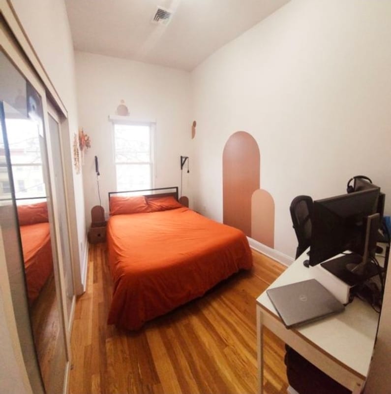 Building Photo - 302 2nd St