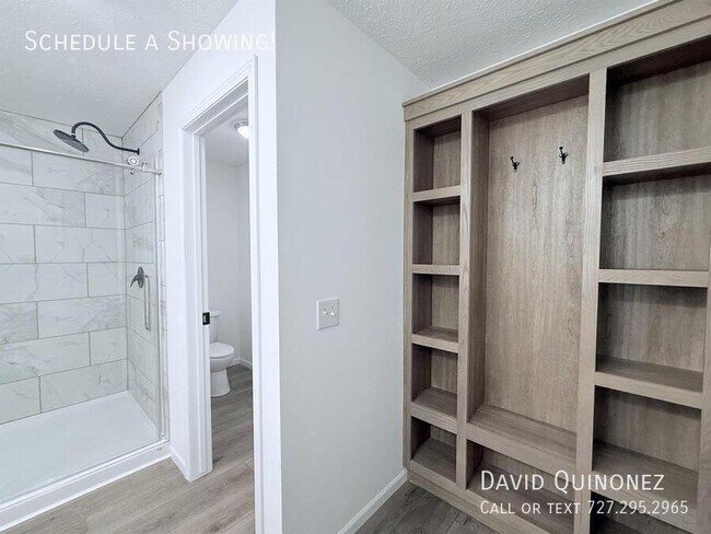 Building Photo - 6198 West Adams-