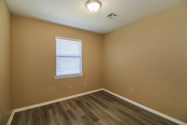 Building Photo - 12265 SW 12th St