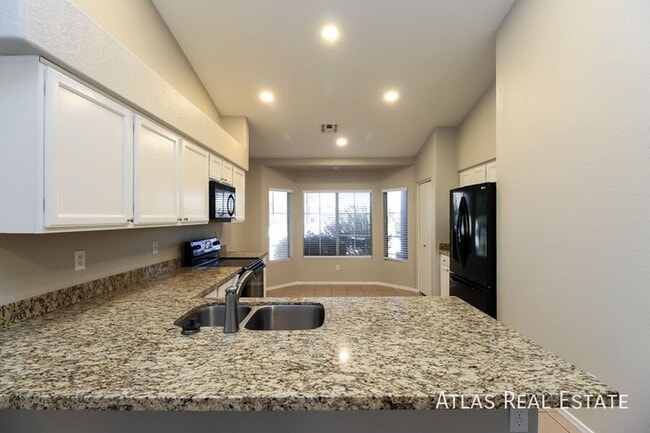 Building Photo - 7315 E Navarro Ave