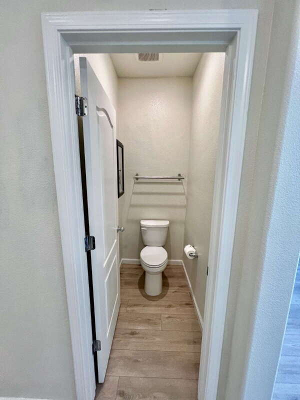 Building Photo - 436 Rose St