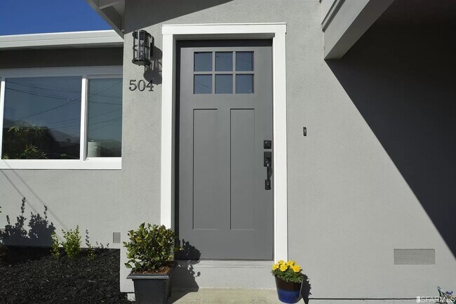 Building Photo - 504 Arguello Blvd