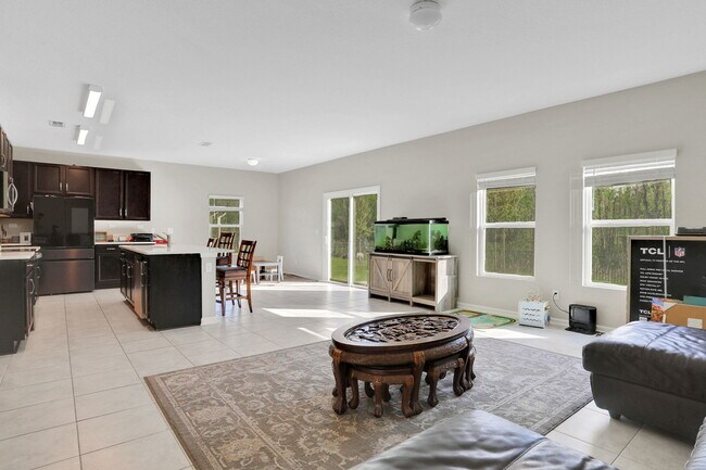Building Photo - 12517 Creekside Mnr Dr