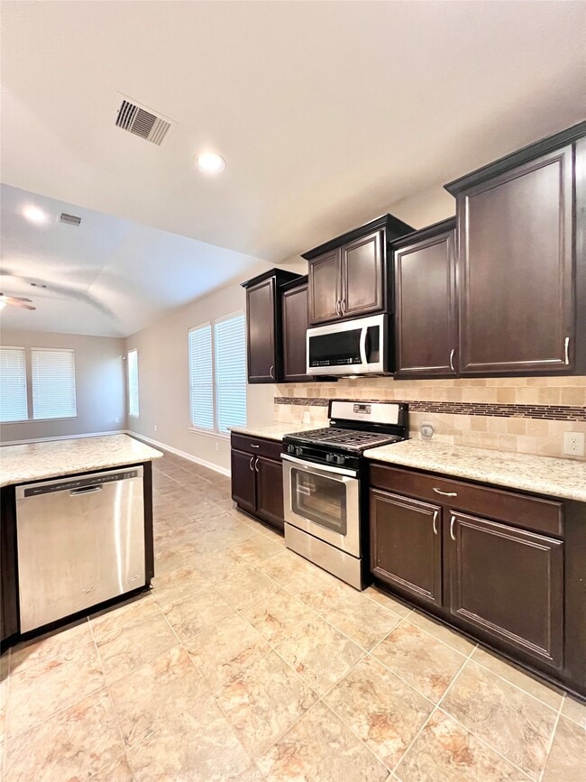 Building Photo - 2906 Coastal Prairie Ln