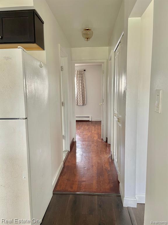 Building Photo - 100 W Hickory Grove Rd