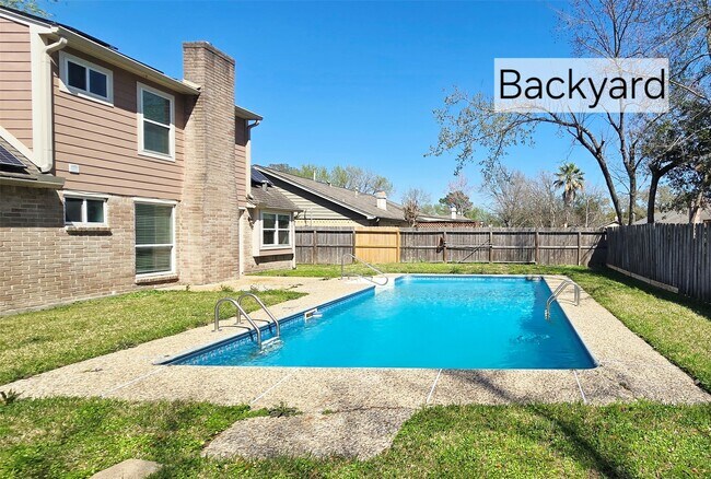 Building Photo - 4827 Cypressdale Dr