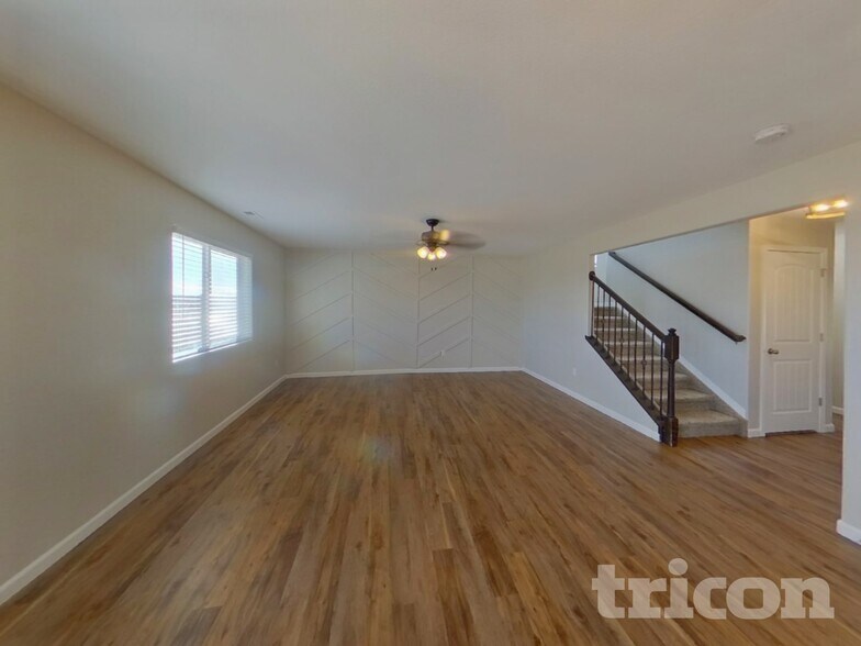 Building Photo - 7407 Benecia Dr