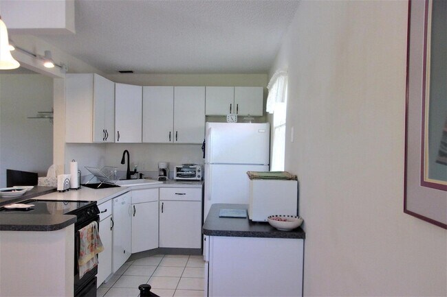 Building Photo - 1225 NW 21st St